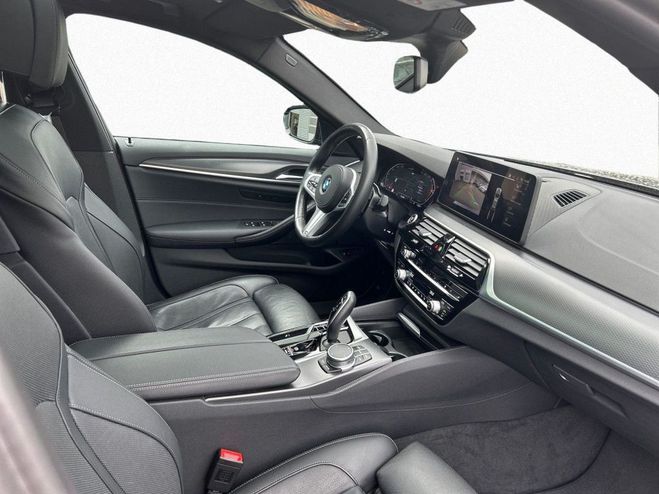 BMW Serie 5 Touring G31 LCI 530d TwinPower Turbo 286 Noir Saphire de 2021