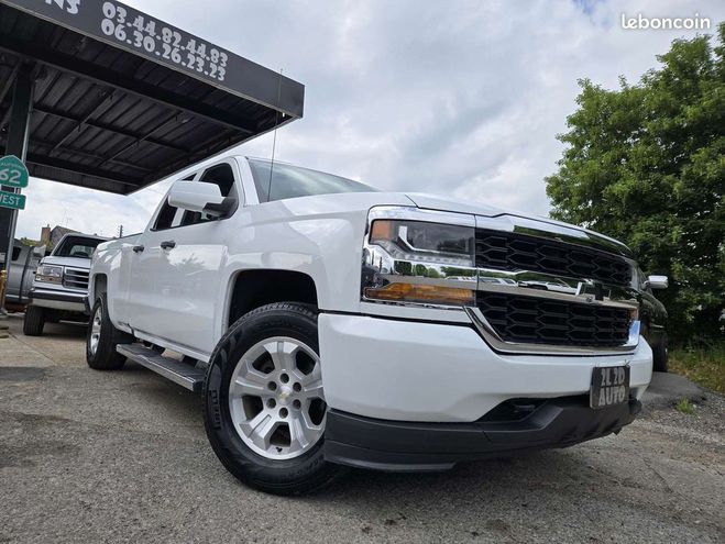 Chevrolet Silverado 4X4 1500 5.3 V8 360ch 4 portes Blanc de 2019