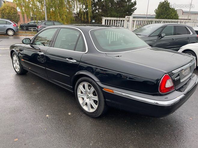 Jaguar XJ 8 4.2 v8 Noir de 2003