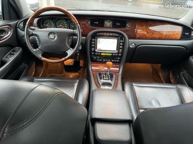 Jaguar XJ 8 4.2 v8 Noir de 2003