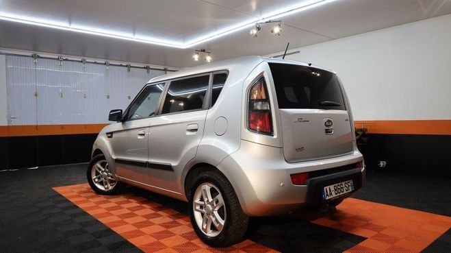 Kia Soul 1.6 CRDI PLUG Gris C de 2009