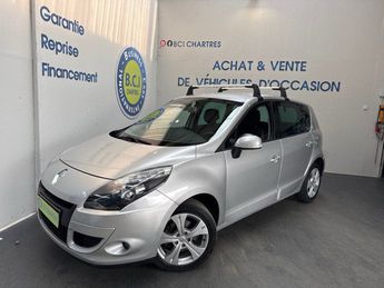  Voir détails -Renault Scenic III 2.0 16V 140CH PRIVILEGE CVT à Nogent-le-Phaye (28)
