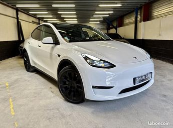  Voir détails -Tesla Model Y Grande Autonomie Long Range Dual Motor A à Peynier (13)