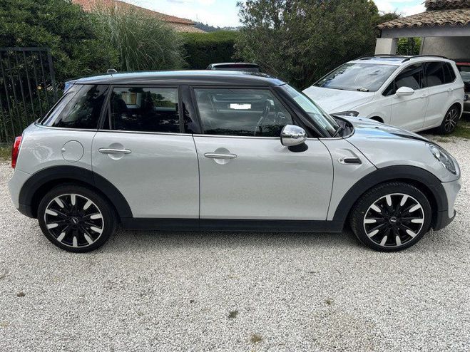 Mini Cooper 5 PORTES 136CH BVA7 Gris C de 2018