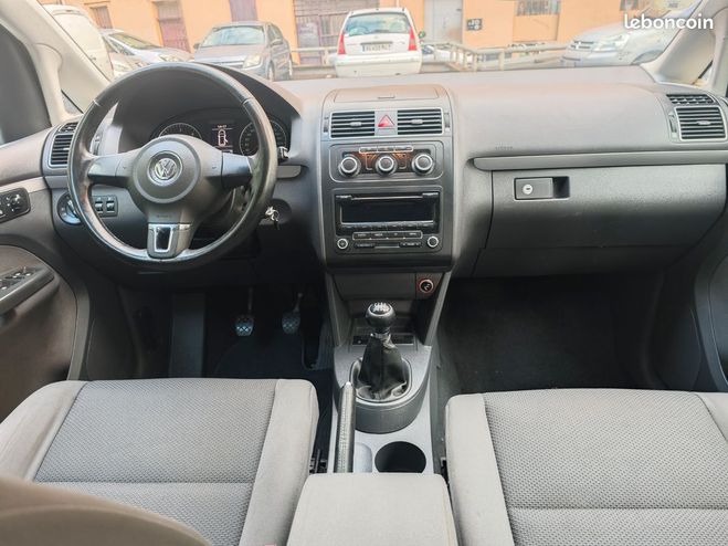 Volkswagen Touran TDI 105ch BlueMotion Confortline 5P Gris de 2011