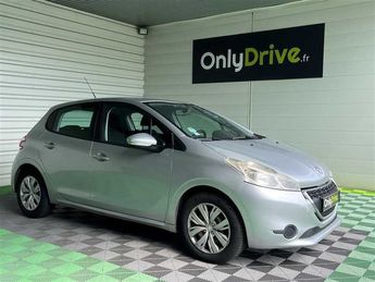  Voir détails -Peugeot 208 1.4 HDi 68ch BVM5 Active à Saint-Fulgent (85)