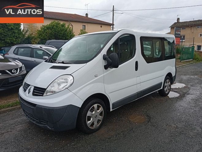 Renault Trafic 9 places - 2.0 DCI - 113cv - Anne 2007 Blanc de 2007