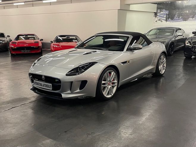 Jaguar F-Type CABRIOLET 5.0 V8 R RWD BVA8 gris de 2015