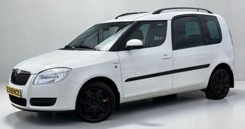  Voir détails -Skoda Roomster Phase II - 1.2 70ch 12V (5 cv) - BVM5 -  à Thiers (63)