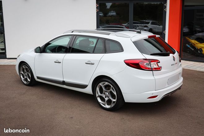 Renault Megane III GT Estate 2.0 TCe 16V 180ch Blanc de 2011