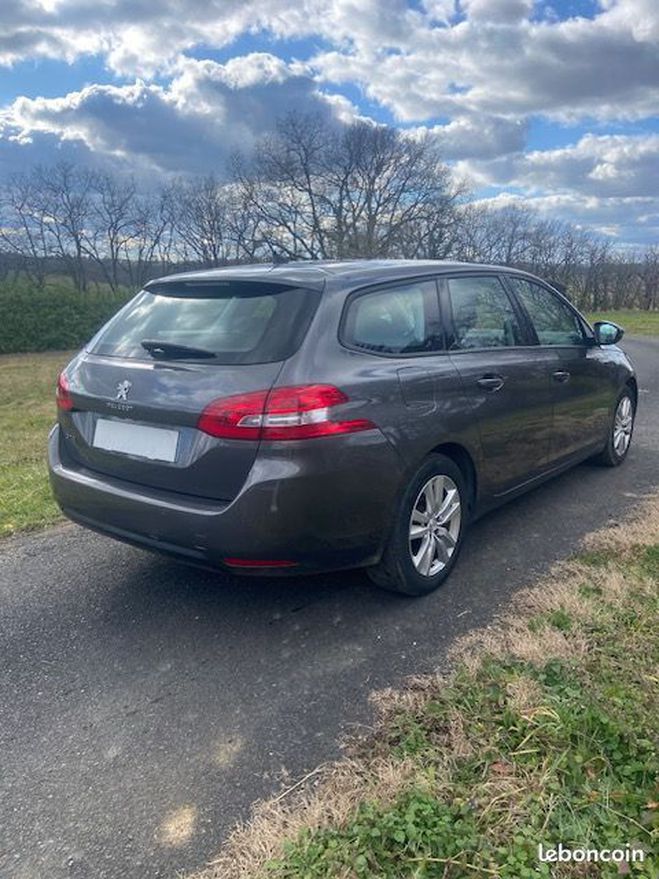 Peugeot 308 SW active business bhdi 130 Gris de 2021