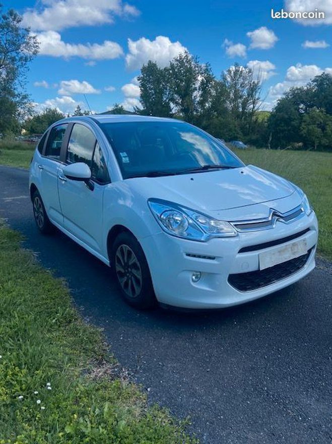 Citroen C3 II 1.4 HDi 70 CONFORT Blanc de 2015