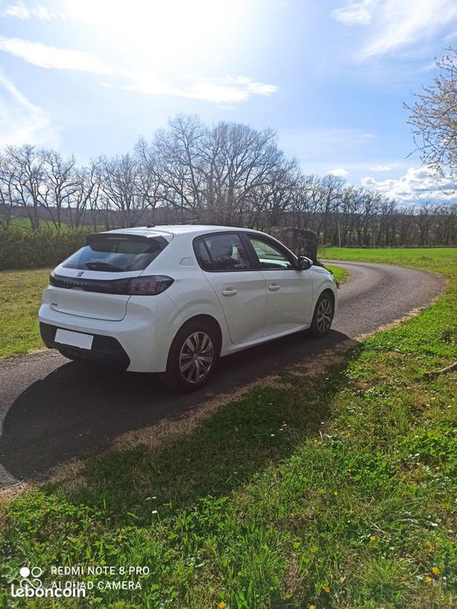 Peugeot 208 Nouvelle active bhdi 100 bvm6 Blanc de 2020