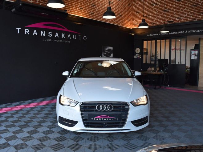 Audi A3 2.0 TDI 150 Ambiente / SUIVI COMPLET / 2 Blanc de 2013