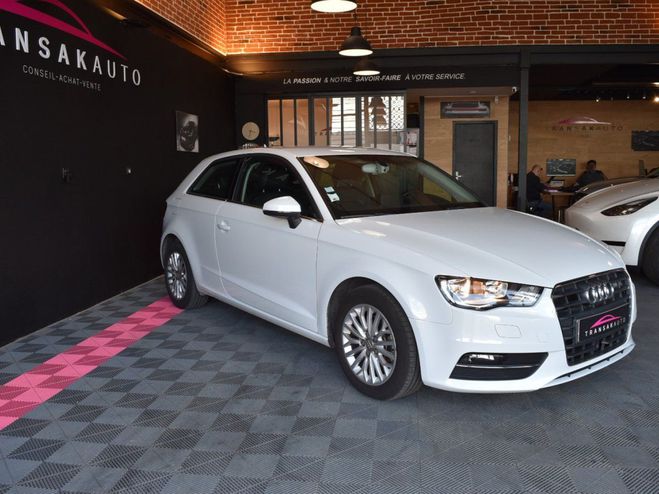 Audi A3 2.0 TDI 150 Ambiente / SUIVI COMPLET / 2 Blanc de 2013