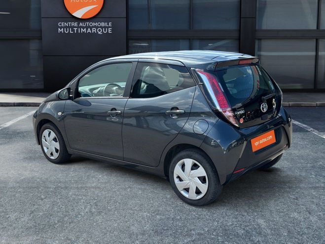 Toyota Aygo 1.0 VVT-i x GRIS FONCE de 2018