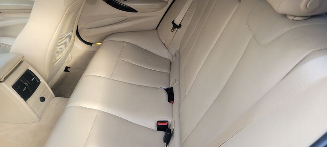 BMW Serie 3 320D 163CH LUXURY  de 2012