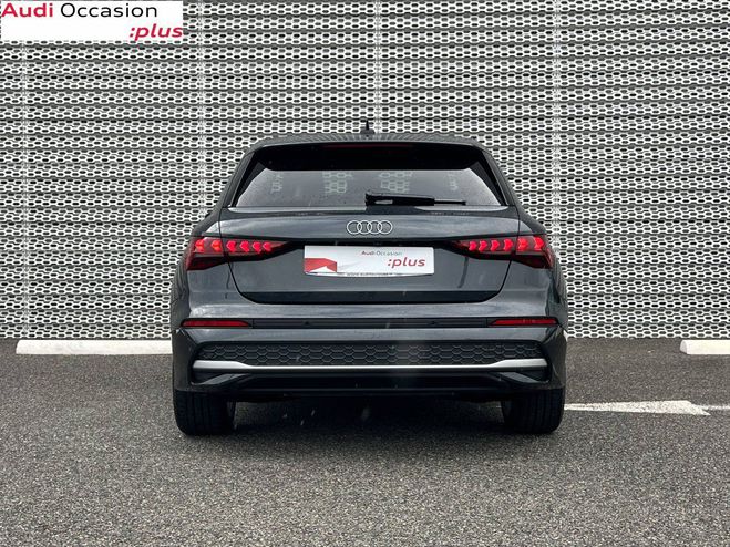 Audi A3 Sportback 35 TFSI Mild Hybrid 150 S tron Gris de 2024