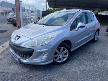  Voir détails -Peugeot 308 1.6 HDi 112ch BVM6 Premium à Cournon-d'Auvergne (63)
