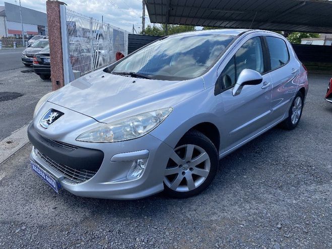 Peugeot 308 1.6 HDi 112ch BVM6 Premium Gris Clair de 2011