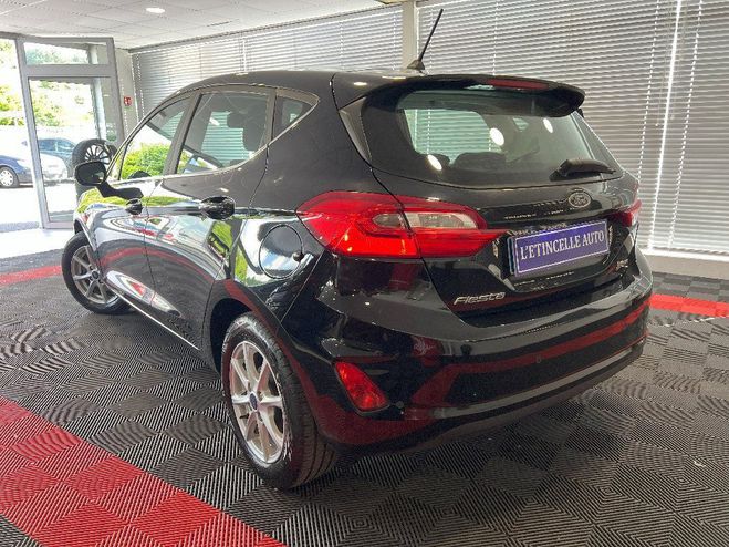 Ford Fiesta 1.1 75 ch BVM5 Titanium Business Noir de 2021