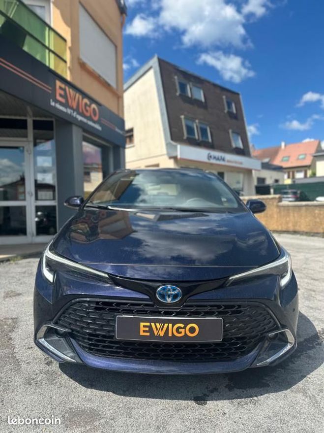 Toyota Corolla 1.8L 140CH DESIGN CONFORT MY24 BVA Bleu de 2024