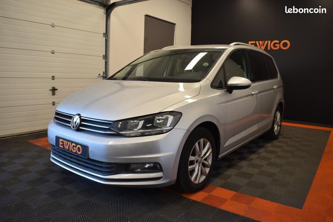 Volkswagen Touran 1.6 TDI 110ch BLUEMOTION 7 PLACES CAMERA Gris de 2016