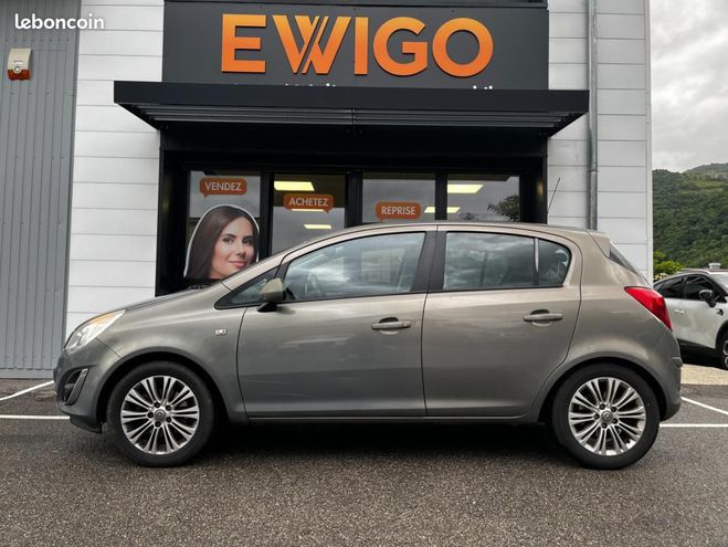 Opel Corsa 1.4 TURBO 120CH Noir de 2012