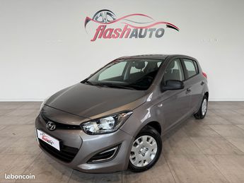  Voir détails -Hyundai I20 PHASE 2 1.1 CRDi 75cv-2014 à Gerzat (63)