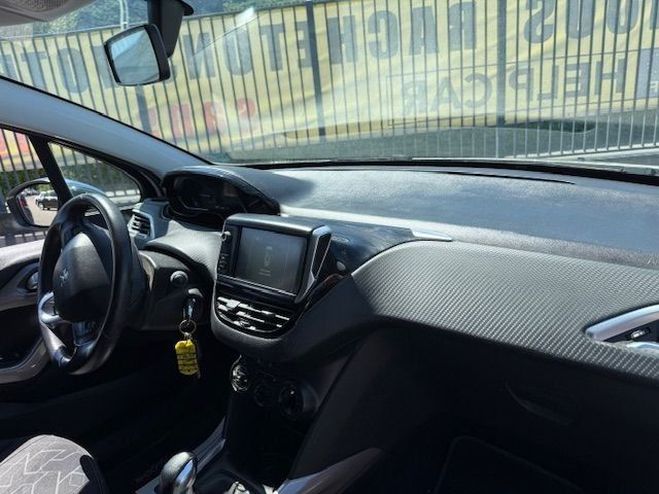 Peugeot 2008 1.2 PURETECH 82CH STYLE Blanc de 2016