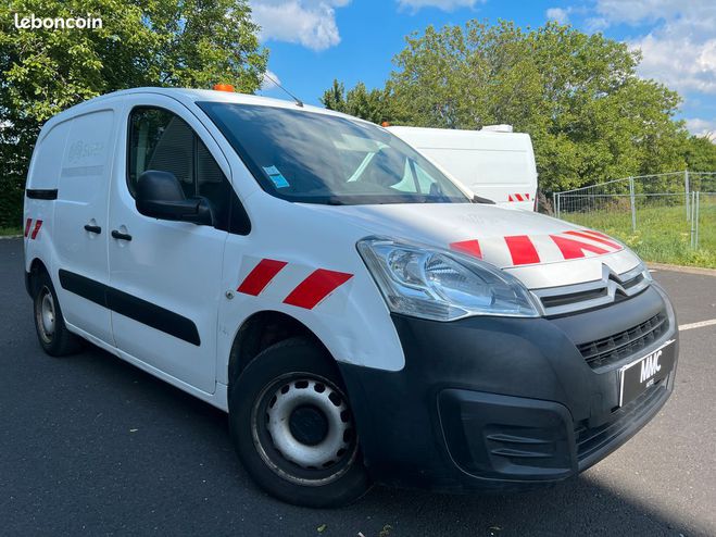 Citroen Berlingo 1.6 bluehdi 100 club m tva rcuprable Blanc de 2016