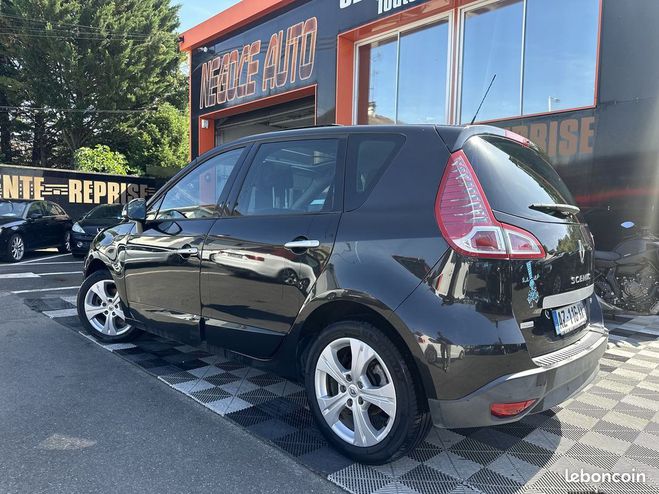 Renault Scenic III 1.5 DCI 105CH ALYUM Noir de 2010