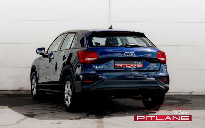 Audi Q2 30 TFSI Blue Navigation Feu LED Jantes 1 Bleu Mtallis de 