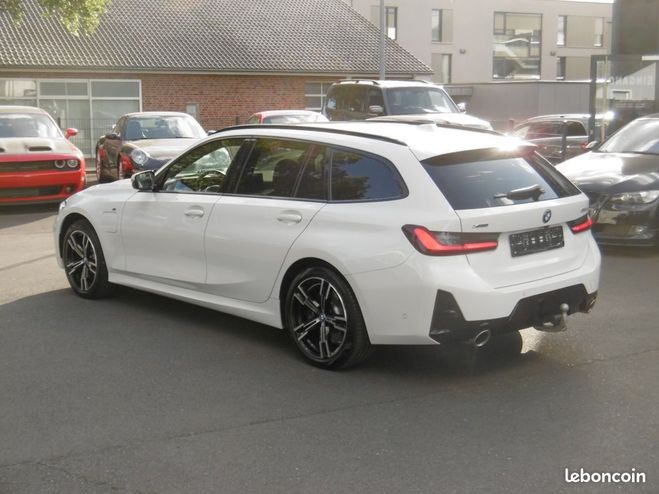 BMW Serie 3 Touring 330e M SPORT 292CH-GPS-LED-CAMER Blanc de 2023