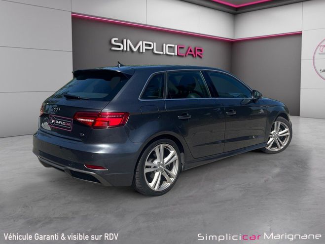 Audi A3 Sportback 2.0 TDI 150 S tronic 6 S Line- Gris de 2017