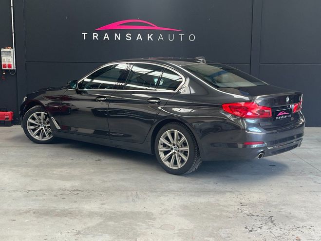 BMW Serie 5 G30 520d xDrive 190 ch BVA8 Luxury - SUI Gris de 2017