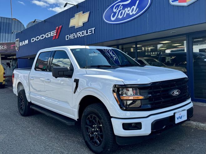 Ford F150 XLT SuperCrew ? Black Appearance - V6 3. Oxford White de 2024
