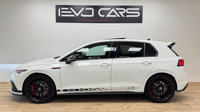 Volkswagen Golf 8 GTI Clubsport 45 / Akrapovic / ACC / T Blanc de 2022