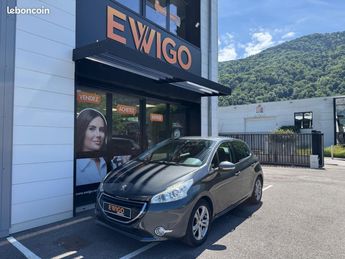  Voir détails -Peugeot 208 1.2 Essence 80CH ALLURE RADAR DE RECUL + à  Le Versoud (38)