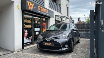  Voir détails -Toyota Yaris 1.4 D4D 90ch DYNAMIC à Pierrelaye (95)