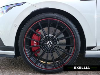  Voir détails -Volkswagen Golf 2.0 TSI DSG GTI CLUB SPORT 300 à Montvrain (77)