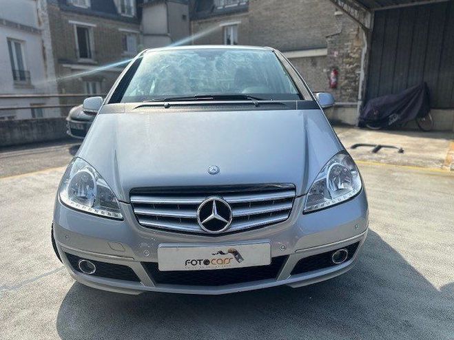 Mercedes Classe A 180 BE AVANTGARDE CVT Gris de 2009