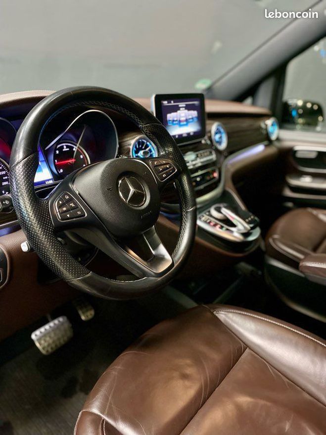 Mercedes Classe V VIP 250 D XL 4 MATIC PACK AMG 190 ch  de 2019