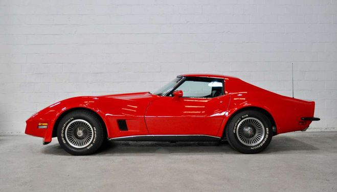 Chevrolet Corvette C3 Stingray 5.7 Rouge Mtallis de 