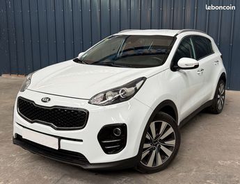  Voir détails -Kia Sportage 1.7 crdi état neuf suivi complet garanti à Halluin (59)