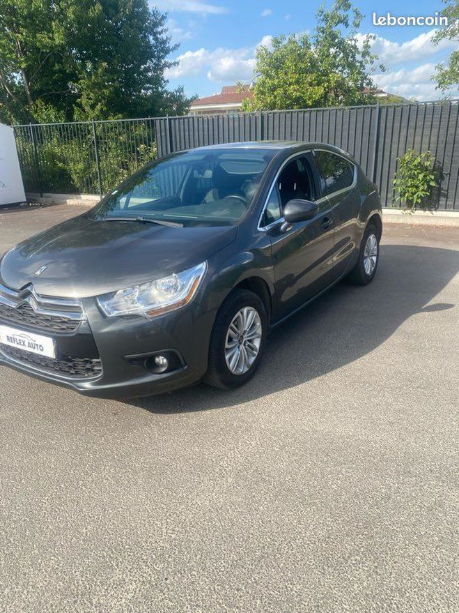 Citroen DS4 1.6hdi 78000kms certifi 1ere main Gris de 2014