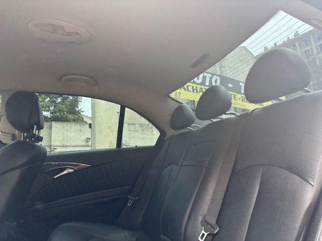 Mercedes Classe E 220 CDI AVANTGARDE BA NOIR de 2008