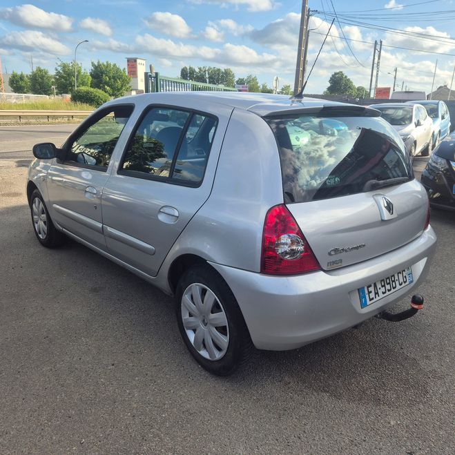 Renault Clio II 1.2 16V PRIVILEGE 5P Gris de 2007
