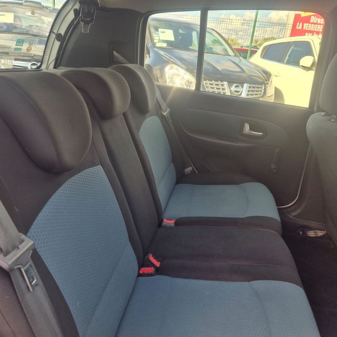 Renault Clio II 1.2 16V PRIVILEGE 5P Gris de 2007