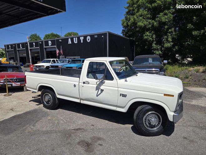 Ford F250 F 6.9 V8 420ci diesel Pick up Blanc de 1983
